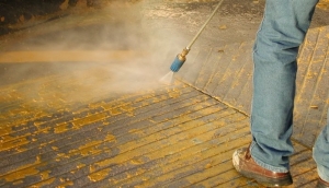 Stripping Your Property Deck Using A Power Washer? Use This Guide To Do It Right