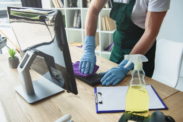How Can You Inculcate Cleaning Habits In The Office?