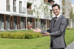 Smart Ways to Promote Yourself as a New or Experienced Real Estate Agent