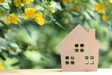 Spring Brings Record-High Monthly Housing Costs, Keeping Pending Home Sales at Bay