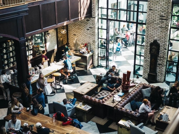 Why Should You Invest in Retail Space London?