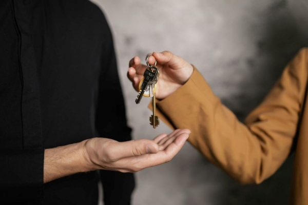 7 Key Tips for First-Time Homebuyers in Thriving Real Estate Markets