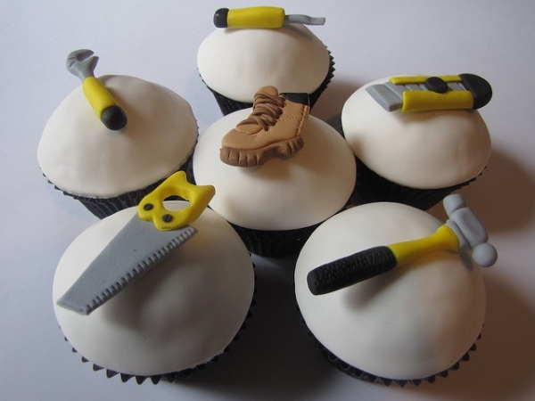 Home renovation cupcakes