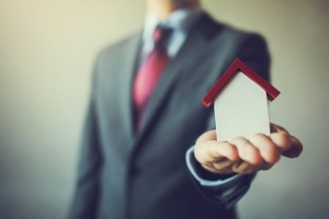 What to Do When You Inherit Real Estate