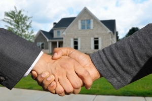 How Can Real Estate Agents Write Effective Copy?