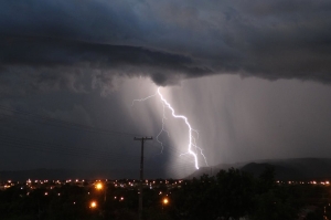 Metal Buildings in Extreme Weather: Safety and Durability
