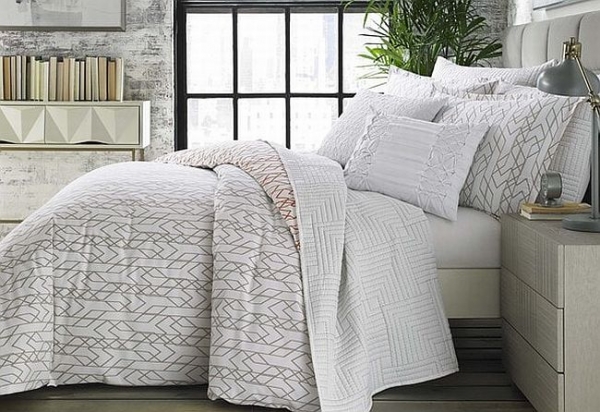 Six Easy Ways To Prepare Your Home For Holiday Guests This Weekend