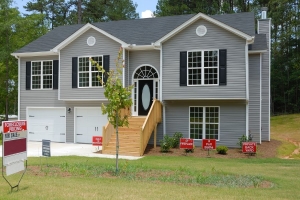 Thinking Long-Term: Factors to Consider When Buying a Property