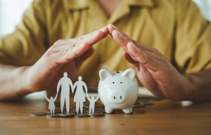 Building a Strong Financial Foundation: How Alberta Families Can Take Control of Their Finances