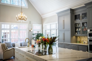 Why Two-Toned Kitchens Are a Growing Design Trend