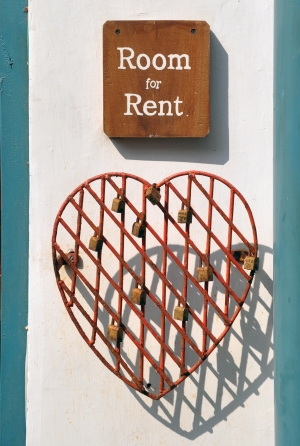 How to Rent Strategically in Toronto’s Competitive Market