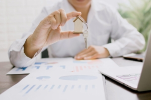 Why Real Estate Is Becoming a Go-To Investment for Busy Medical Professionals