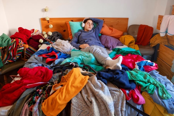 Clutter vs Hoarding: Understanding the Key Differences