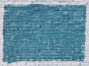 Expert Tips for Removing Paint from Brick
