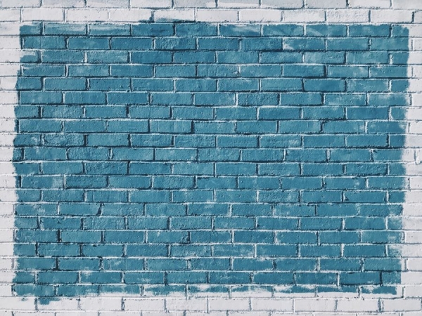 Expert Tips for Removing Paint from Brick