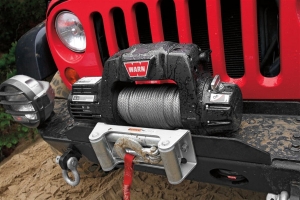 A Buyer’s Guide of Hand Winches: An Important Tool for Home Garage