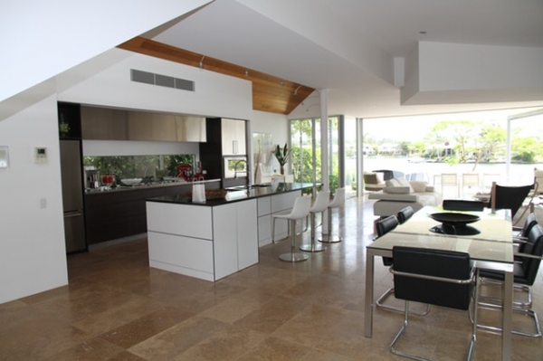 How to Clean Floor Tiles Naturally
