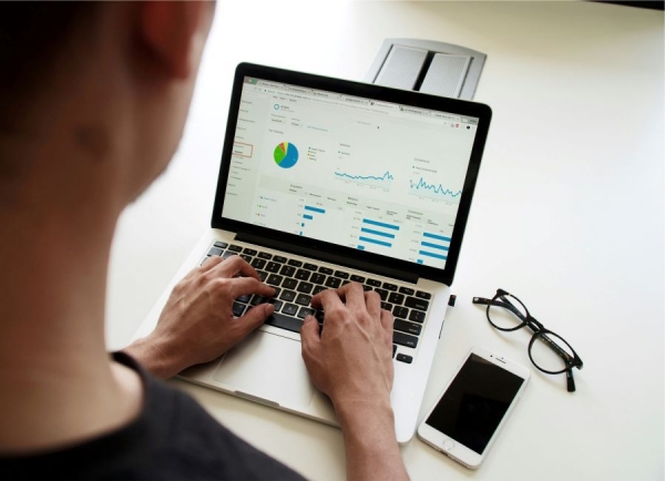 The Ultimate Guide to Choosing the Right Expense Report Software for Your Business