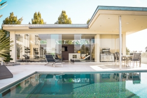 Are Lux Homes a Good Investment? | Exploring the Lux Home Market in 2021