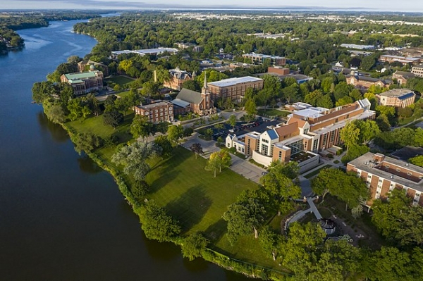 Why People Love Living in De Pere, Wisconsin