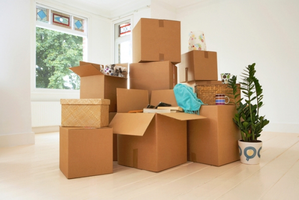 MOVING AND STORAGE SERVICES TO GET YOU TO YOUR NEW HOME